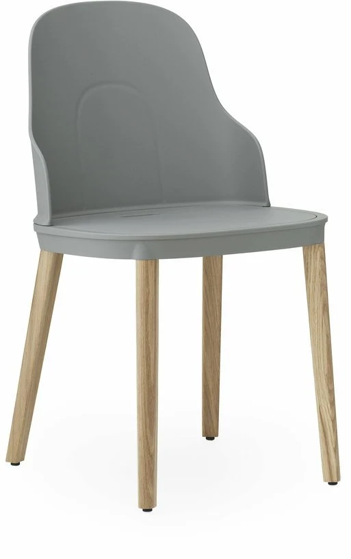 Chaise grise au pietement en chêne Allez Grey - Normann Copenhagen