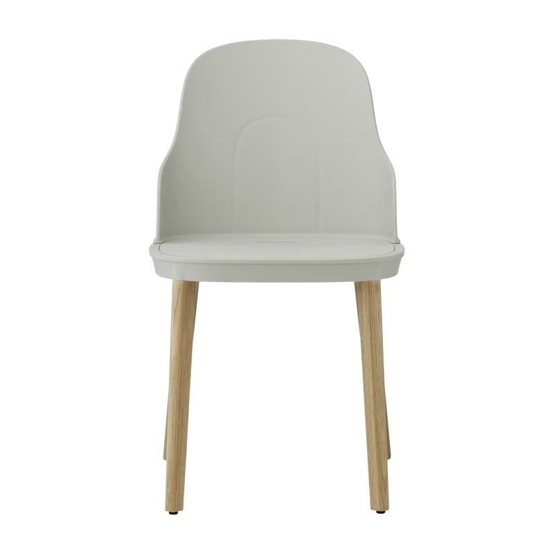 Chaise gris chaud au pietement en chêne Allez Warm Grey - Normann Copenhagen