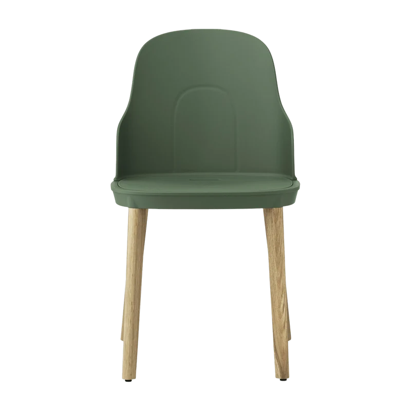 Chaise vert parc au pietement en chêne Allez Park vert - Normann Copenhagen