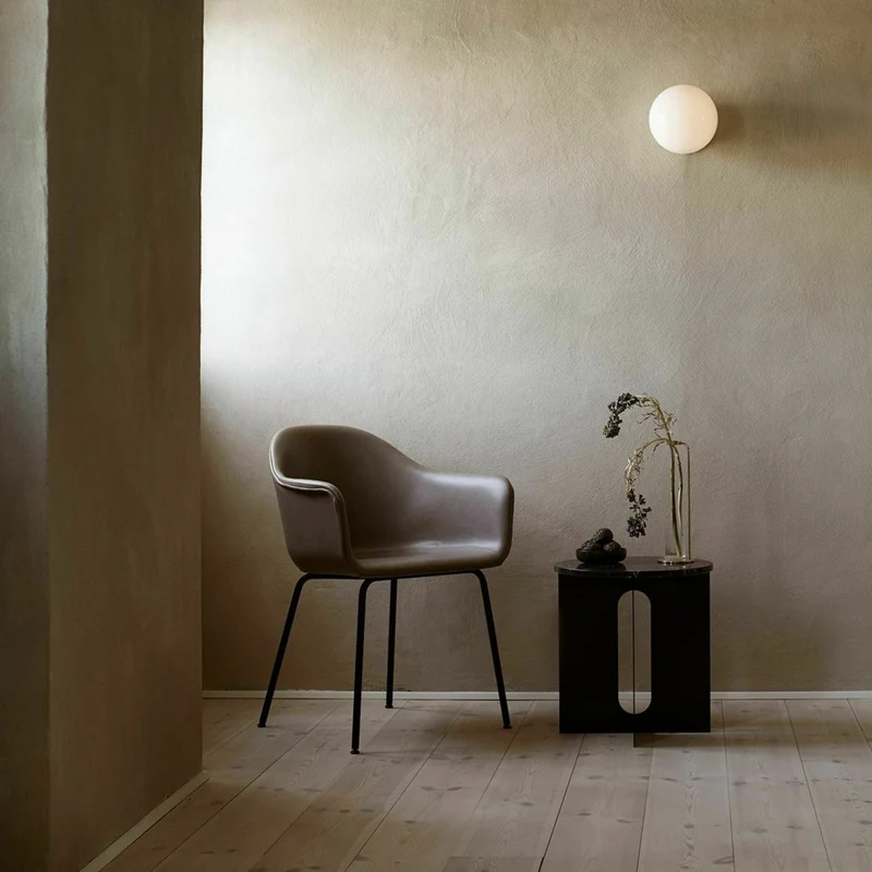 Table d'appoint noire Androgyne - Audo