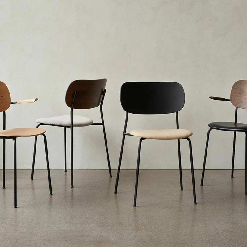 Chaise en chêne naturel Co Dining - Audo