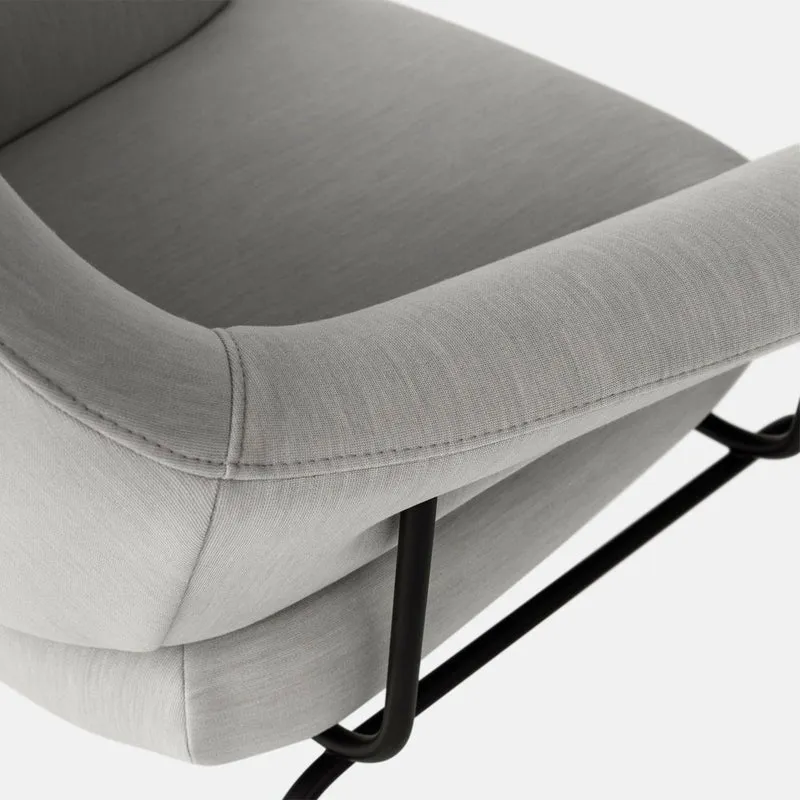 Fauteuil en tissu et repose-pieds Shell Hai - Hem