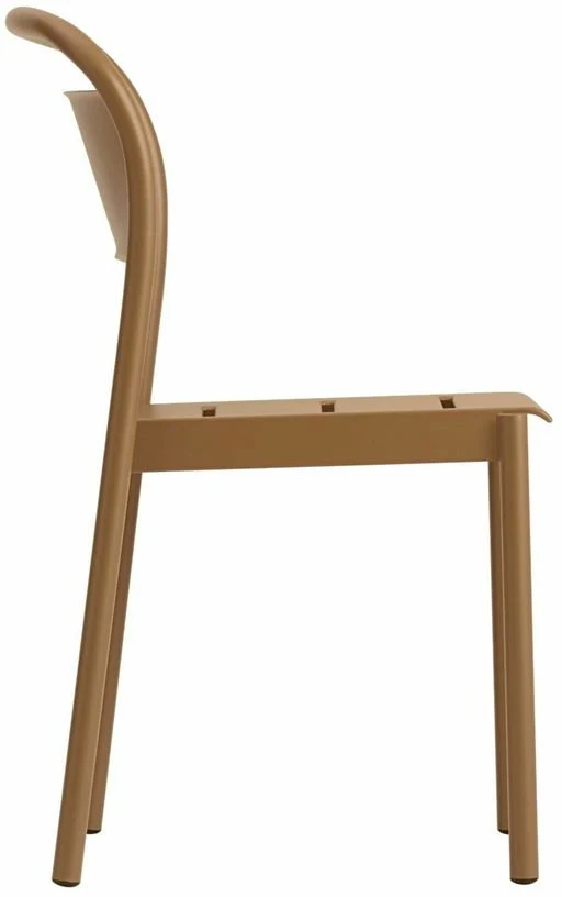 Chaise d'extérieur en acier orange Linear - Muuto