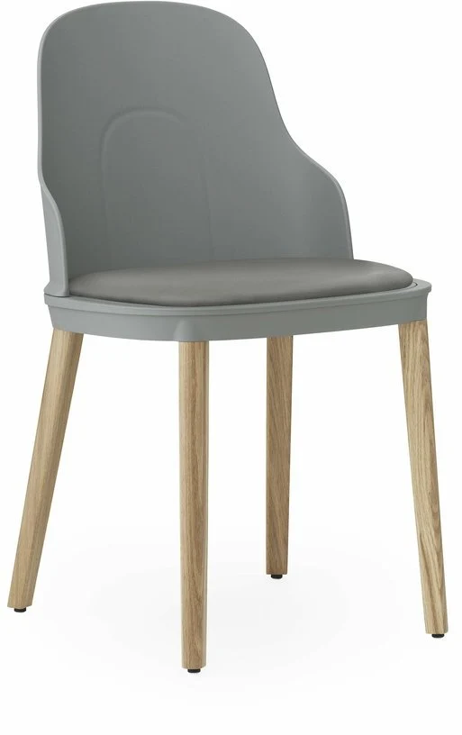 Chaise à l'assise en cuir gris et au pietement en chêne Allez Grey - Normann Copenhagen