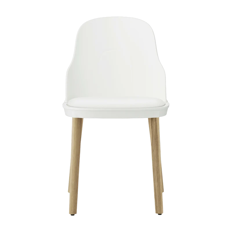 Chaise à l'assise en tissu canvas blanc et au piètement en chêne Allez blanc - Normann Copenhagen