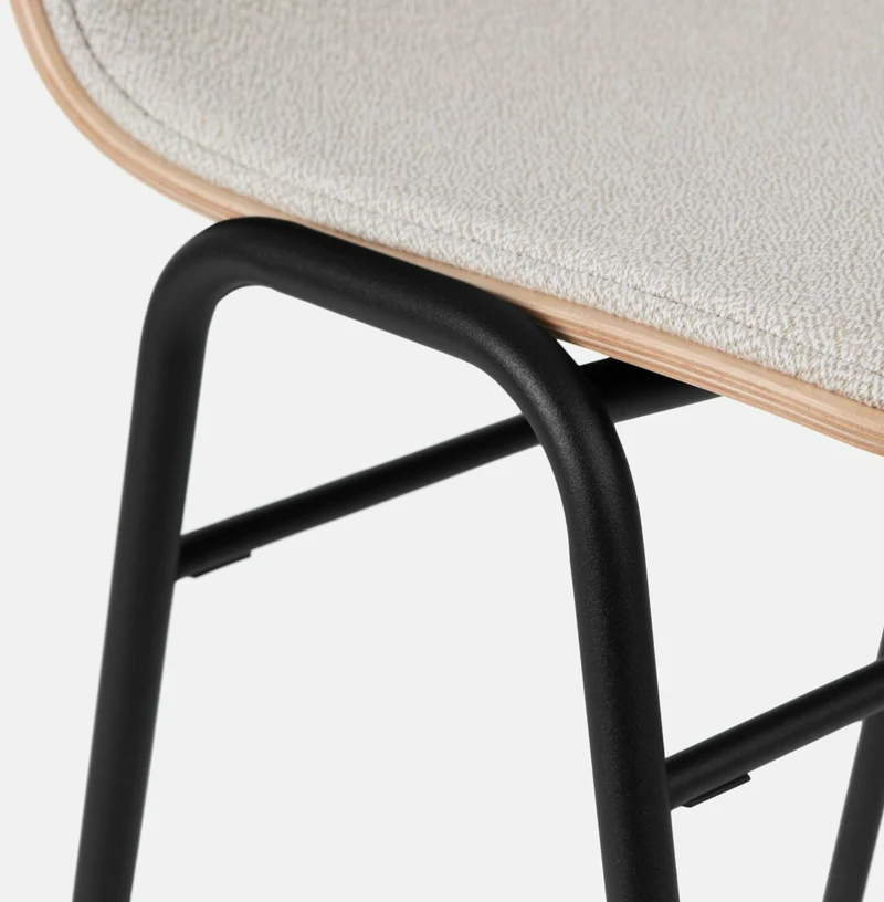 Chaise de bar 75 cm en tissu gris et cadre noir Touchwood - Hem