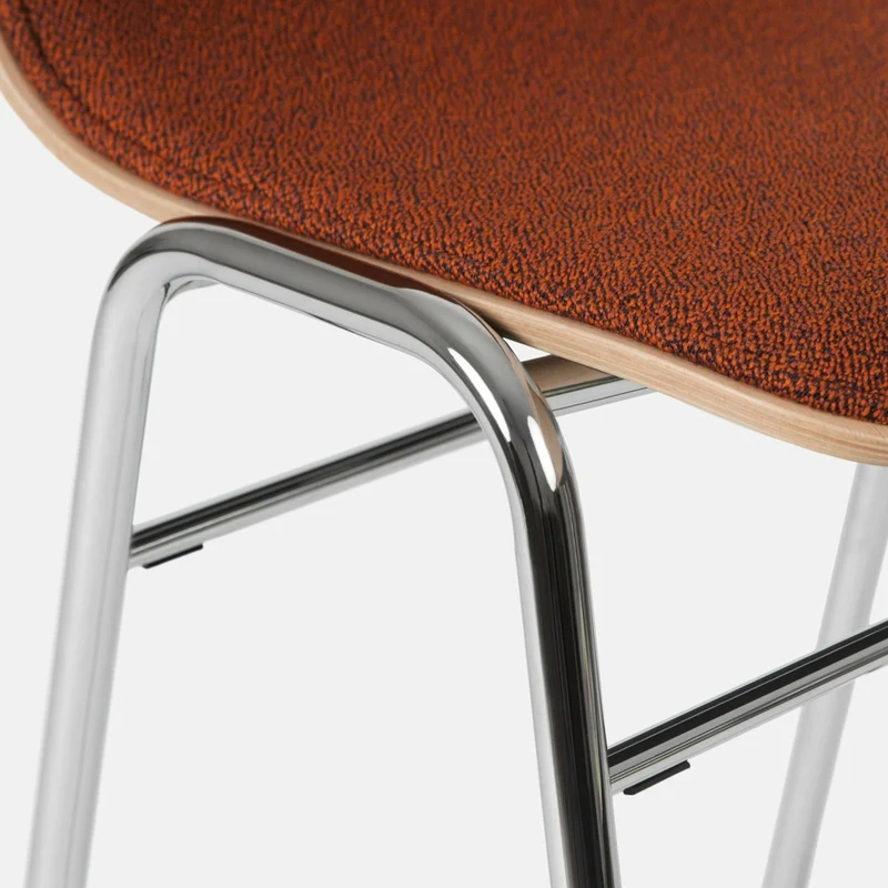 Chaise de bar 75 cm en tissu rouge et cadre argenté Touchwood - Hem