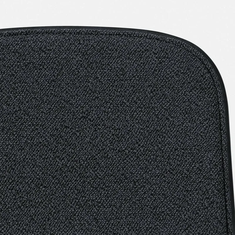 Chaise de bar 75 cm en tissu noir et cadre noir Touchwood - Hem