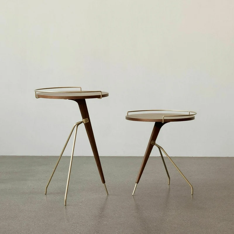 Table d'appoint en noyer massif 60 cm Umanoff - Audo