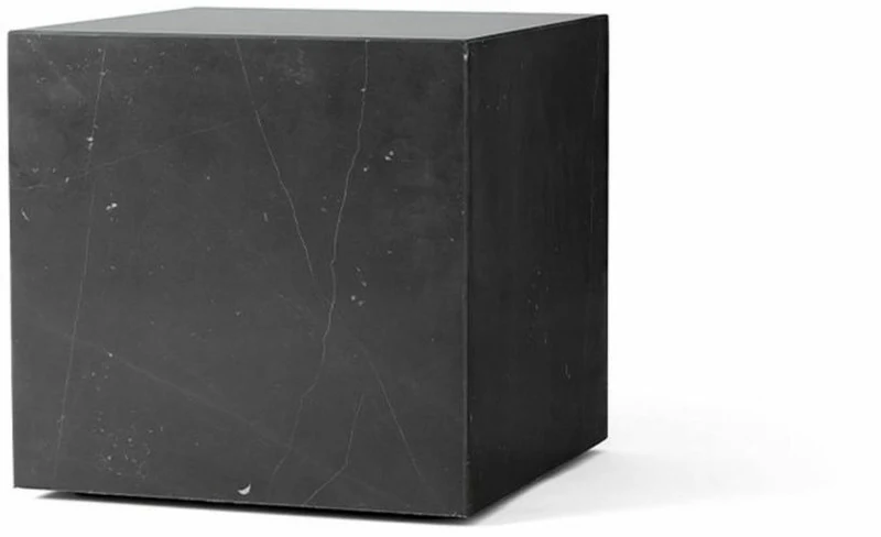 Table d'appoint cube en marbre noir Plinth Cubic - Audo