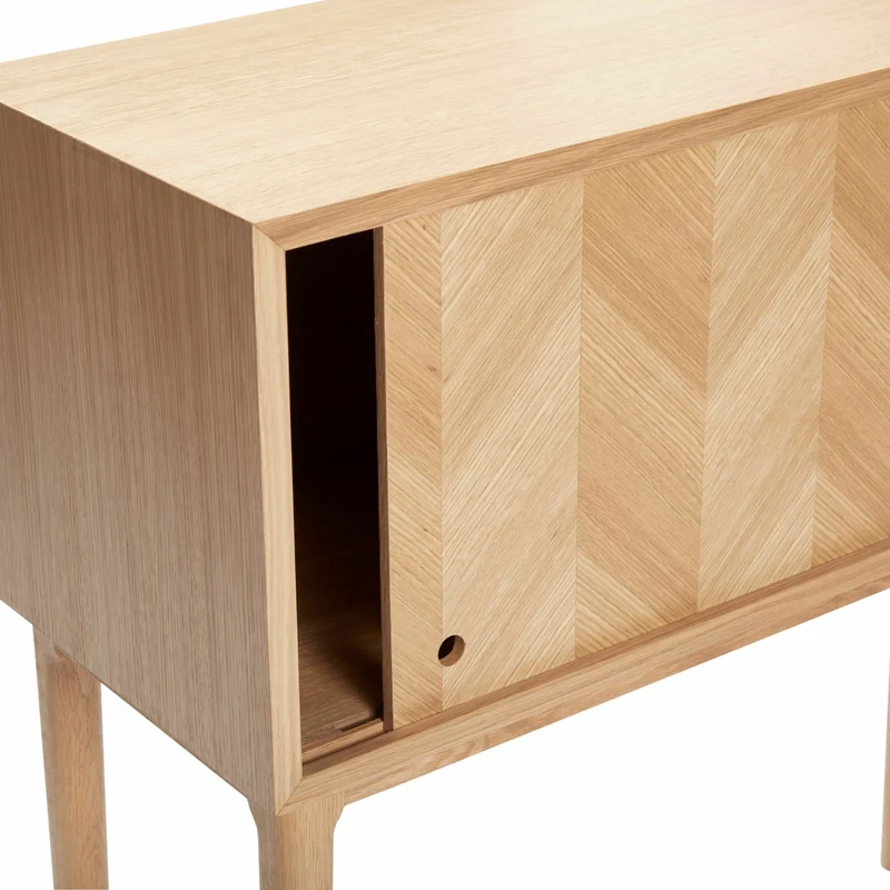 Console motif chevron en bois de chêne clair - Hübsch