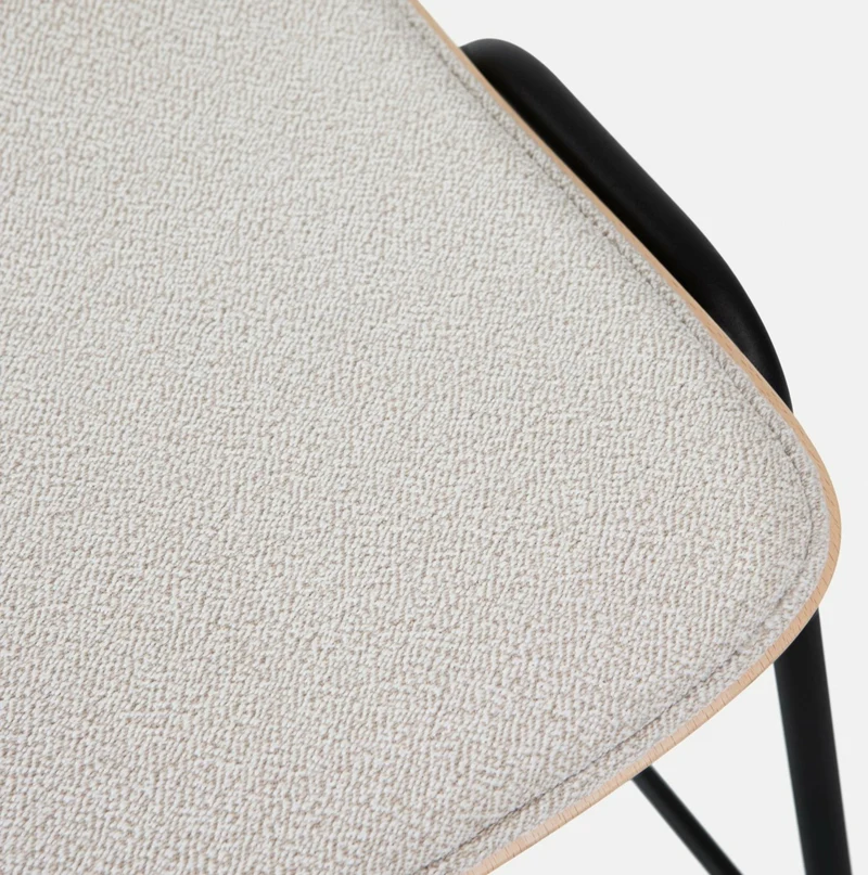 Tabouret de bar 75 cm en tissu gris et cadre noir Touchwood - Hem