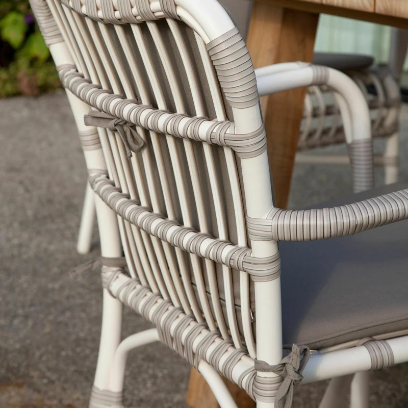 Fauteuil de repas extérieur blanc cassé Lucy - Vincent Sheppard