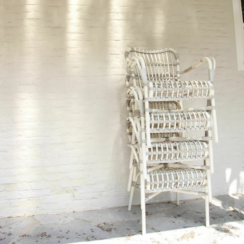 Fauteuil de repas extérieur blanc cassé Lucy - Vincent Sheppard