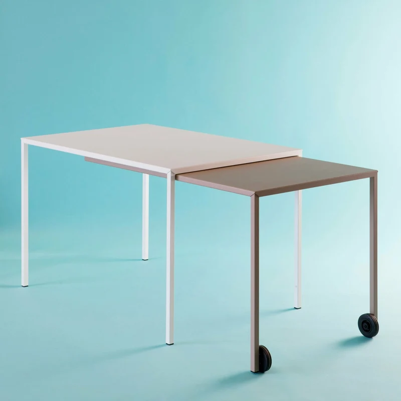 Table rectangulaire coulissante taupe et safran Rafale - Matière Grise