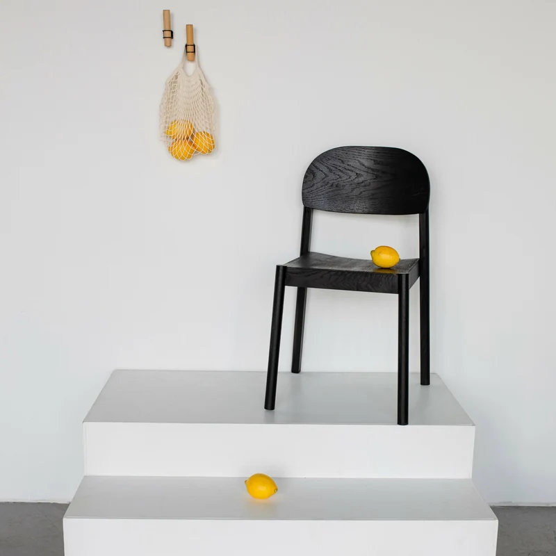 Chaise en chêne naturel huilé et dossier oval Citizen - Emko