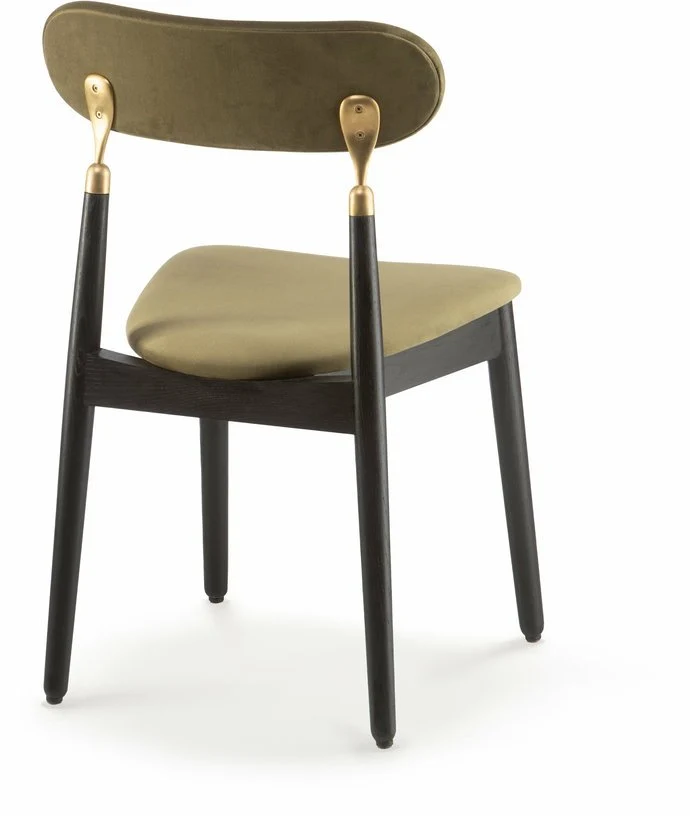 Chaise en chêne teinté noir et velours vert mousse 7.1 - Emko