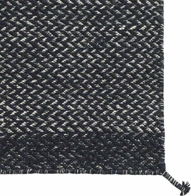 Tapis en laine bleu nuit 200 x 80 cm Ply - Muuto