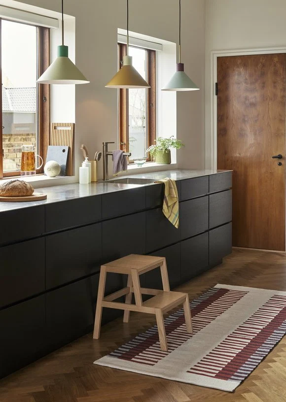 Tabouret en placage de chêne - Hübsch