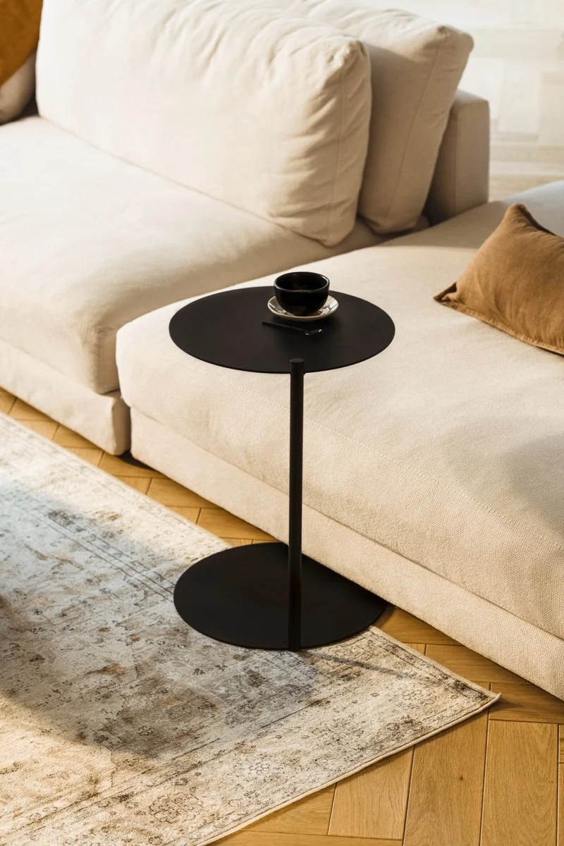 Table d'appoint en acier noir volcanique Ande - noo.ma