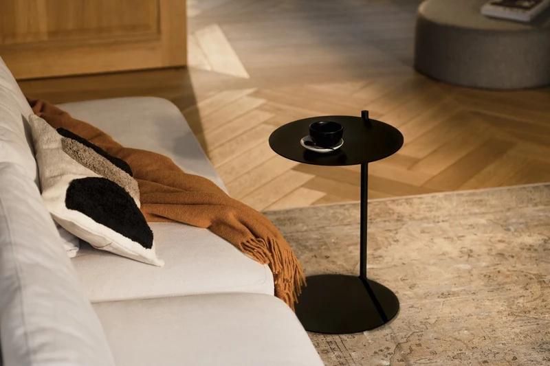 Table d'appoint en acier noir volcanique Ande - noo.ma