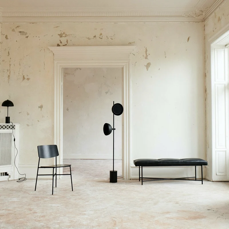 Chaise en chêne et métal noire Paragon - HANDVÄRK