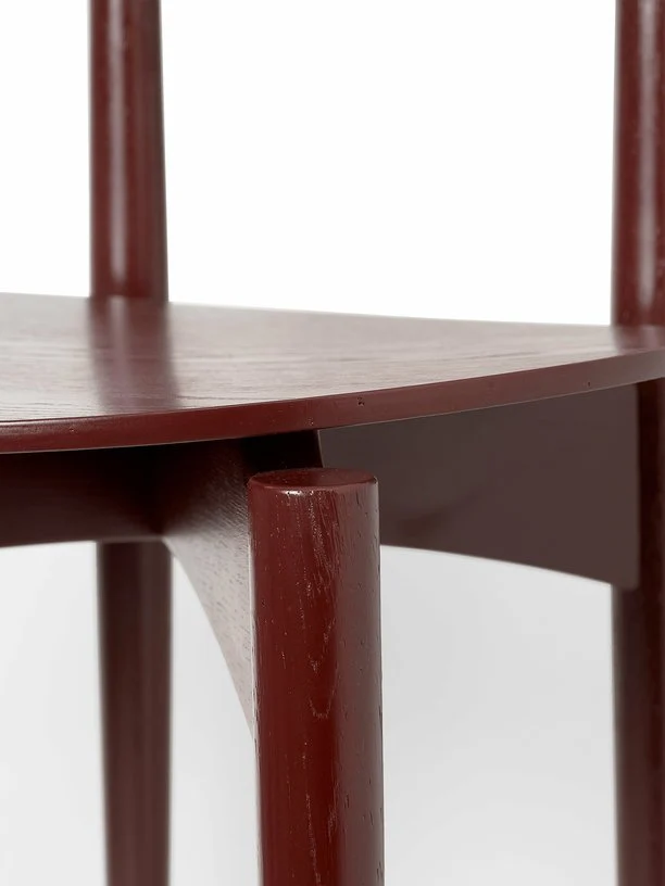 Chaise en bois marron rouge 45 x 75,5 x 46,5 cm Herman - Ferm Living