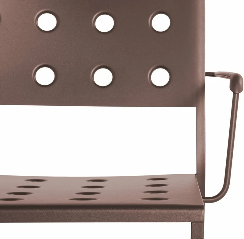 Chaise lounge de jardin avec accourdoirs en acier rouge Balcony - HAY