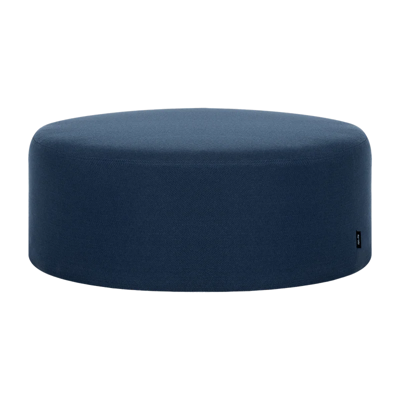 Large pouf en laine bleu 25 cm Folk - noo.ma