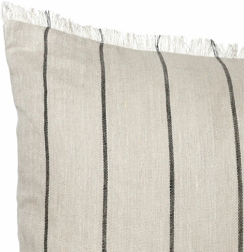 Coussin en lin et coton camel 80 x 80 cm Calm - Ferm Living