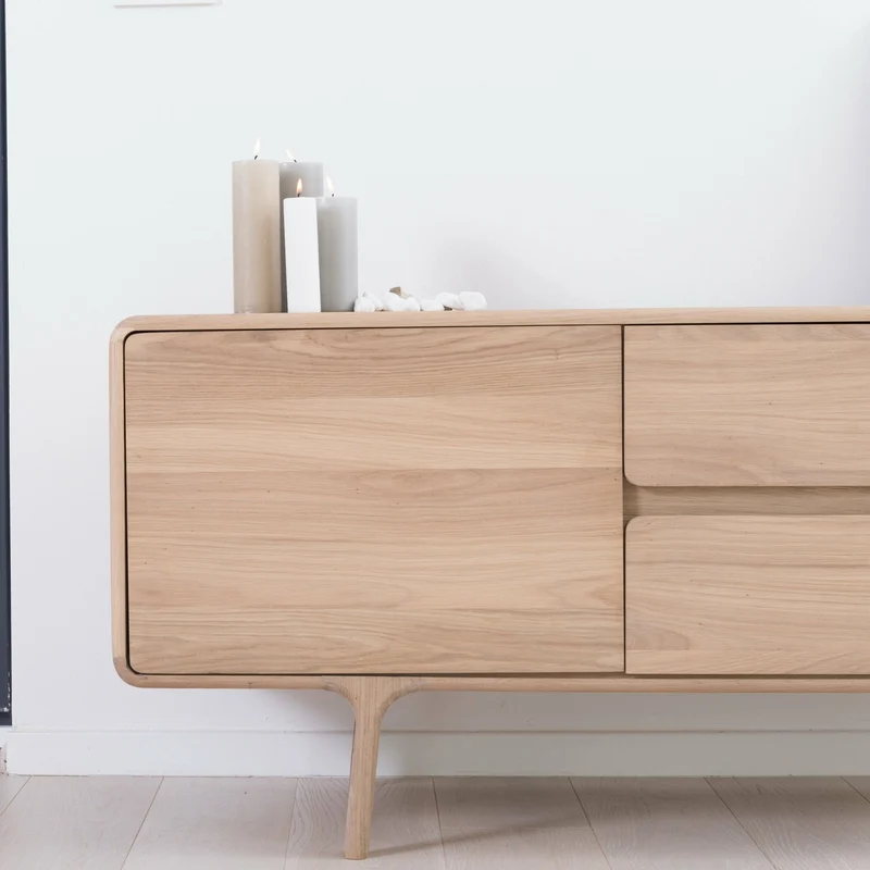 Buffet bas en chêne blanchi huilé 45 x 150 cm Fawn - Gazzda