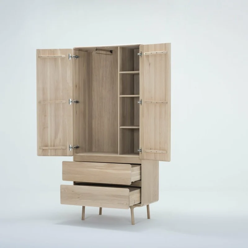 Armoire en chêne blanchi huilé Fawn - Gazzda