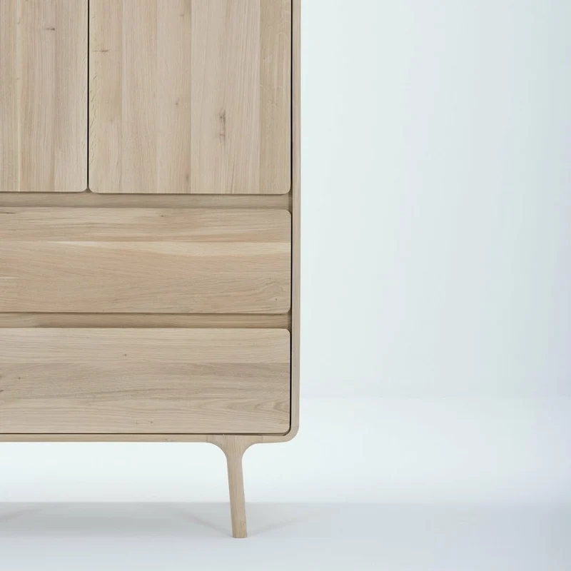 Armoire en chêne blanchi huilé Fawn - Gazzda