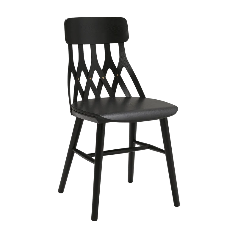 Chaise en frêne noir Y5 - Hans K
