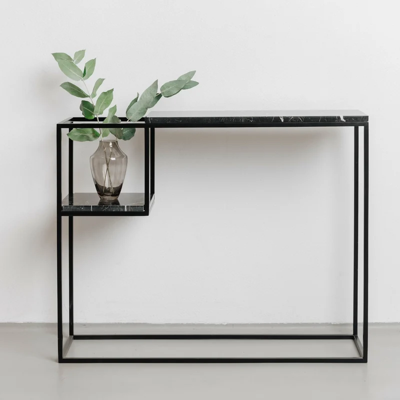 Console noire avec plateau en marbre noir M Hop Maxi - Un’common