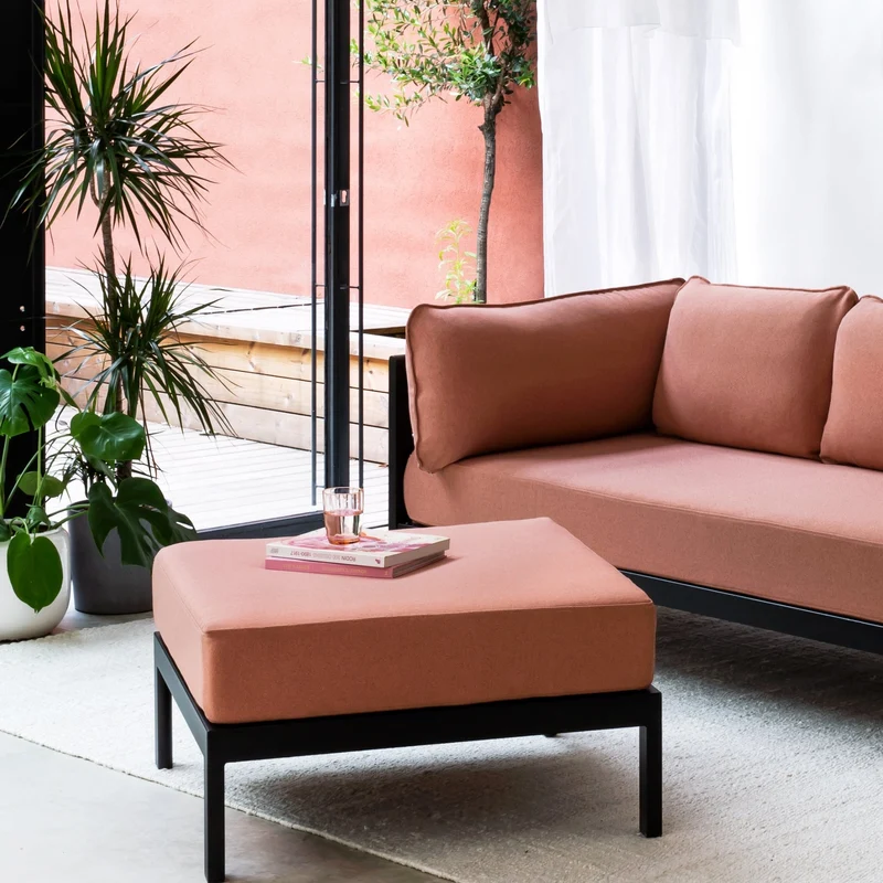 Repose-pieds en métal noir et tissu rose chiné Easy - Tiptoe