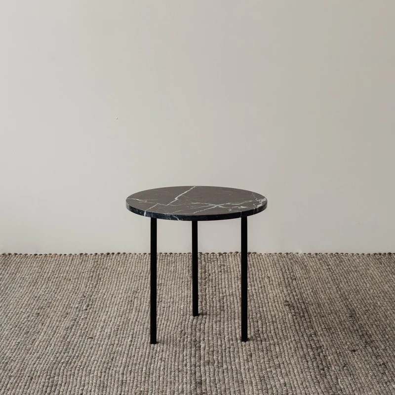 Table basse en marbre noir Marquina brossé S Gruff - Un’common