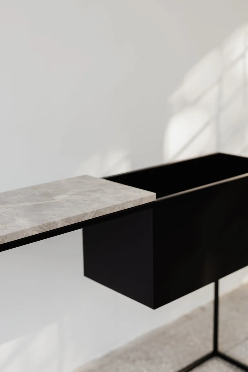 Console en marbre gris L Box Maxi - Un’common