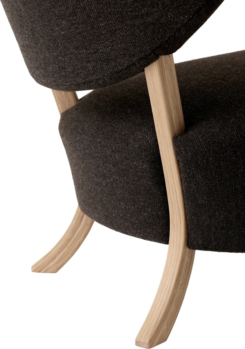 Fauteuil lounge en noyer huilé et laine gris foncé 85 x 85 x 84 cm Wulff ATD2 - &tradition
