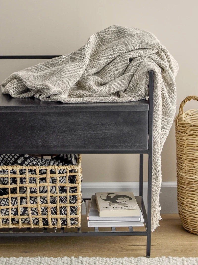 Banc coffre en manguier noir Abelone - Bloomingville