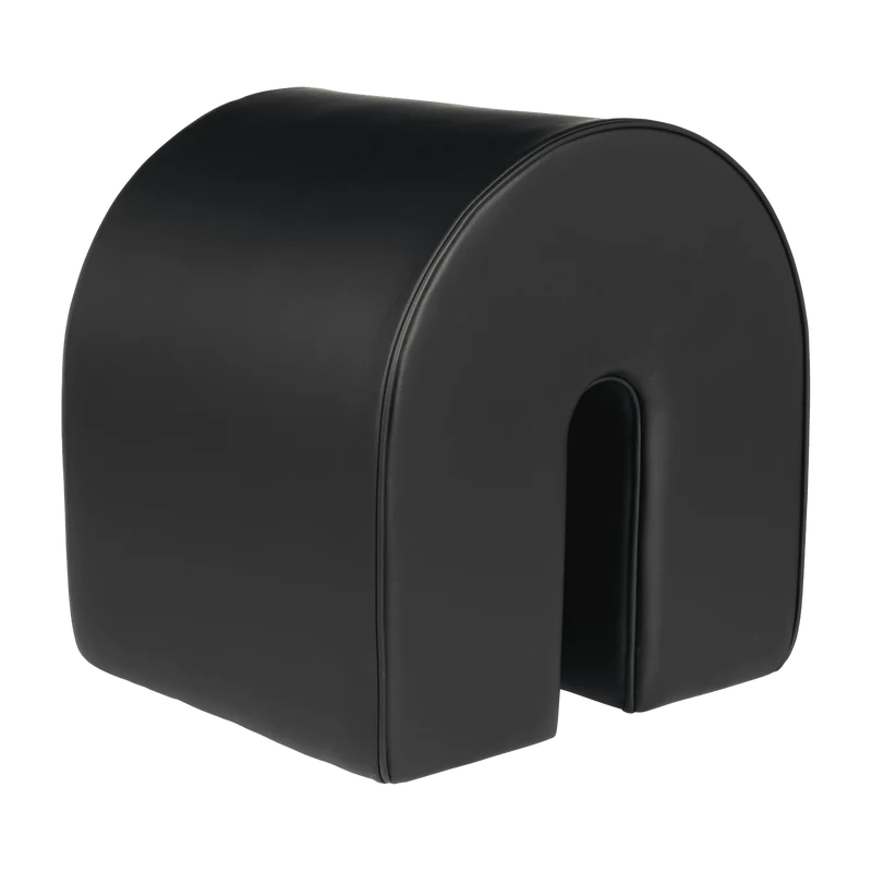 Pouf incurvé noir - Kristina Dam Studio