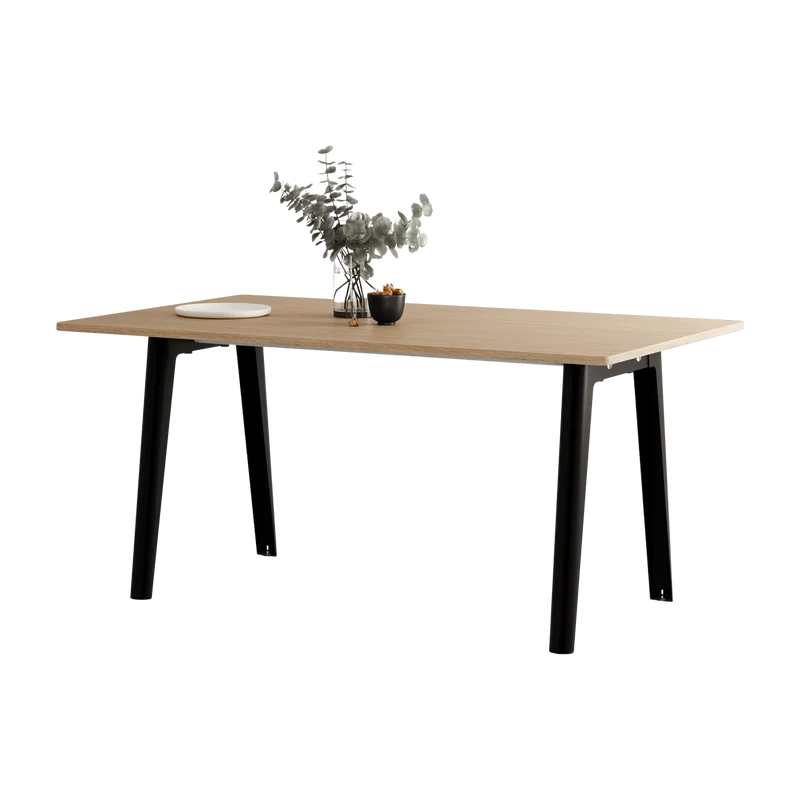 Table à manger en chêne éco-certifié 160 x 95 cm piètements noirs New Modern - Tiptoe