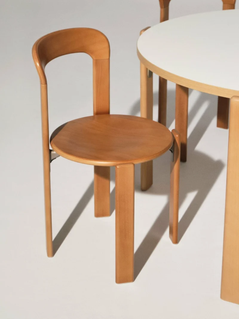 Chaise en bois de hêtre dorée Rey - HAY
