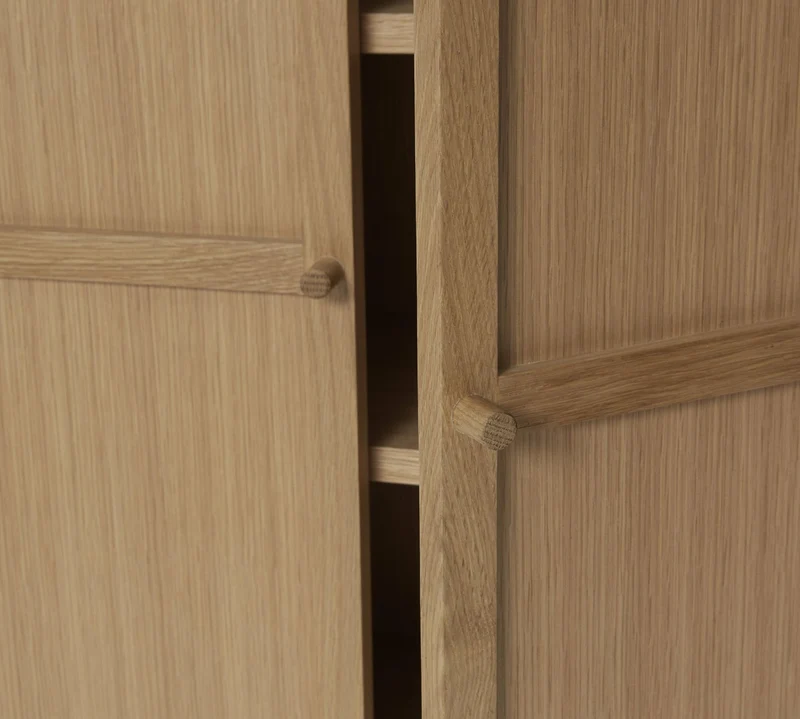 Cabinet en chêne naturel Candour - Hübsch