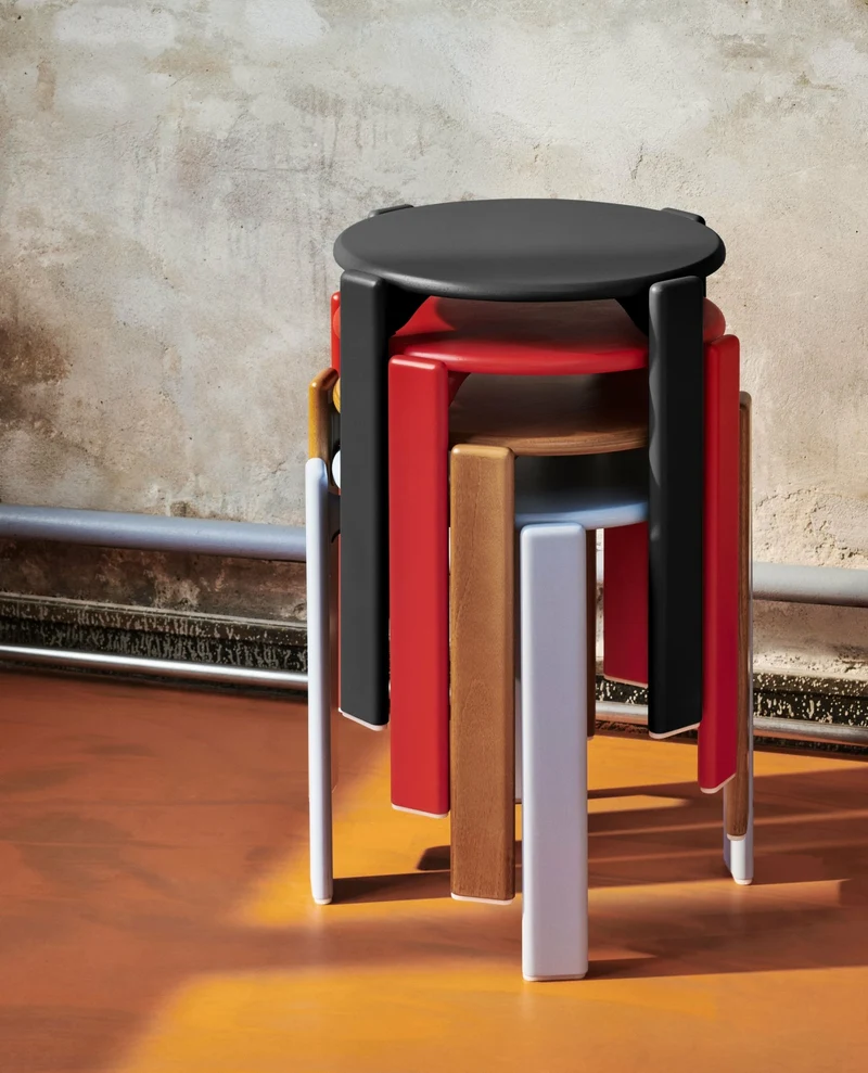 Tabouret en bois de hêtre rouge scarlet Rey - HAY