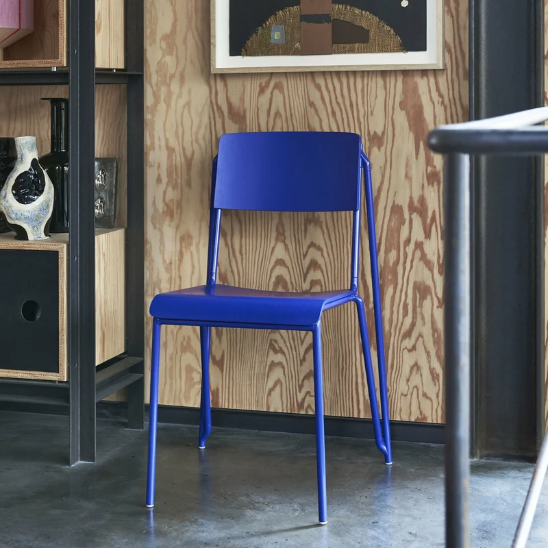 Chaise bleue marine en acier Petit Standard - HAY