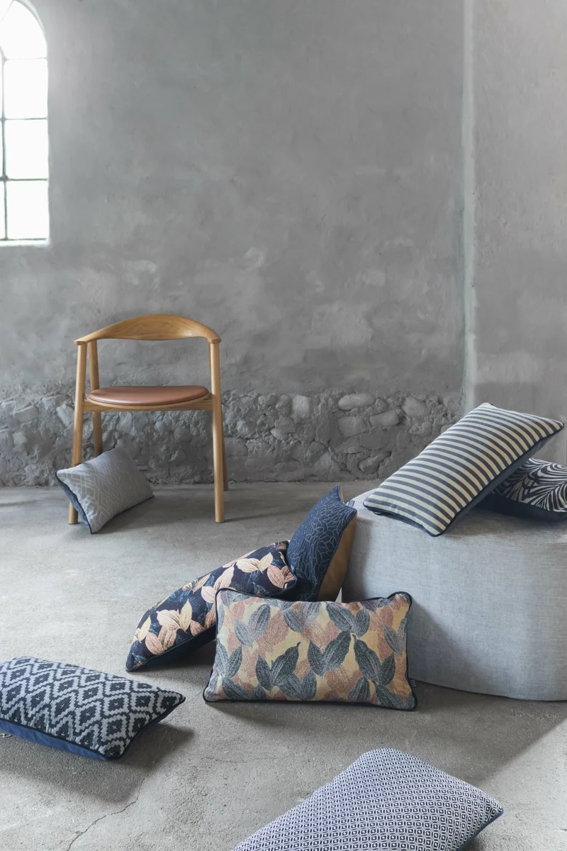 Coussin Blue Leaves 50x30 cm - Mette Ditmer