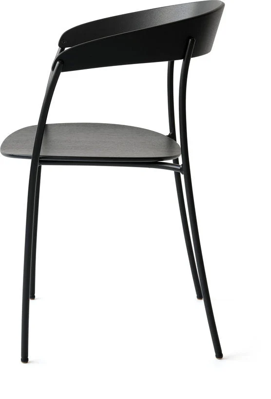 Chaise avec accoudoirs en frêne teinté Missing - New Works