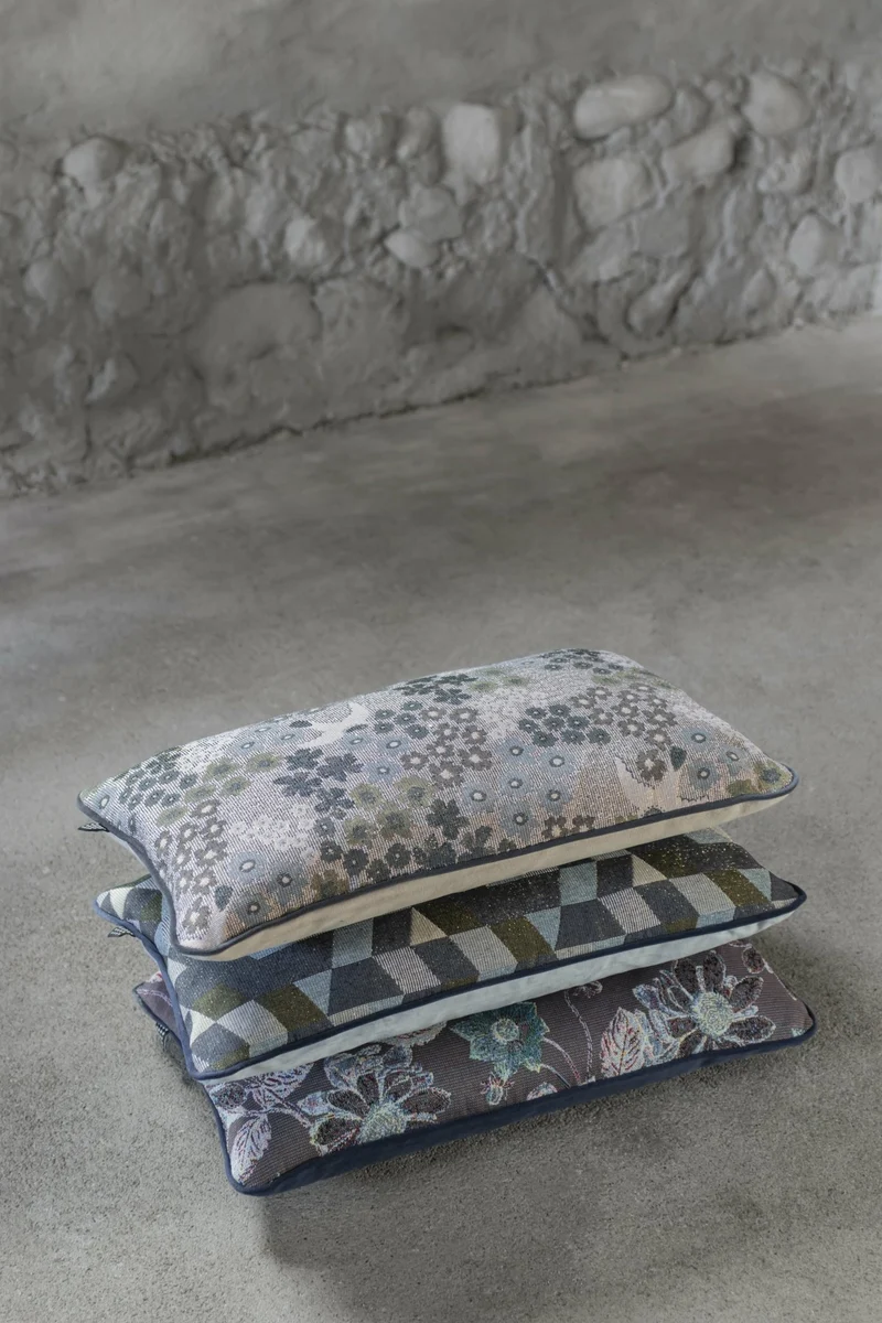 Coussin Shimmering Blooms 50x30 cm - Mette Ditmer