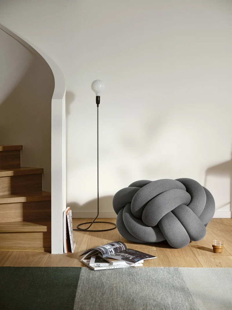 Pouf XL en acrylique et laine gris Knot - Design House Stockholm